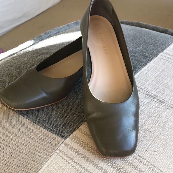 everlane square toe flat